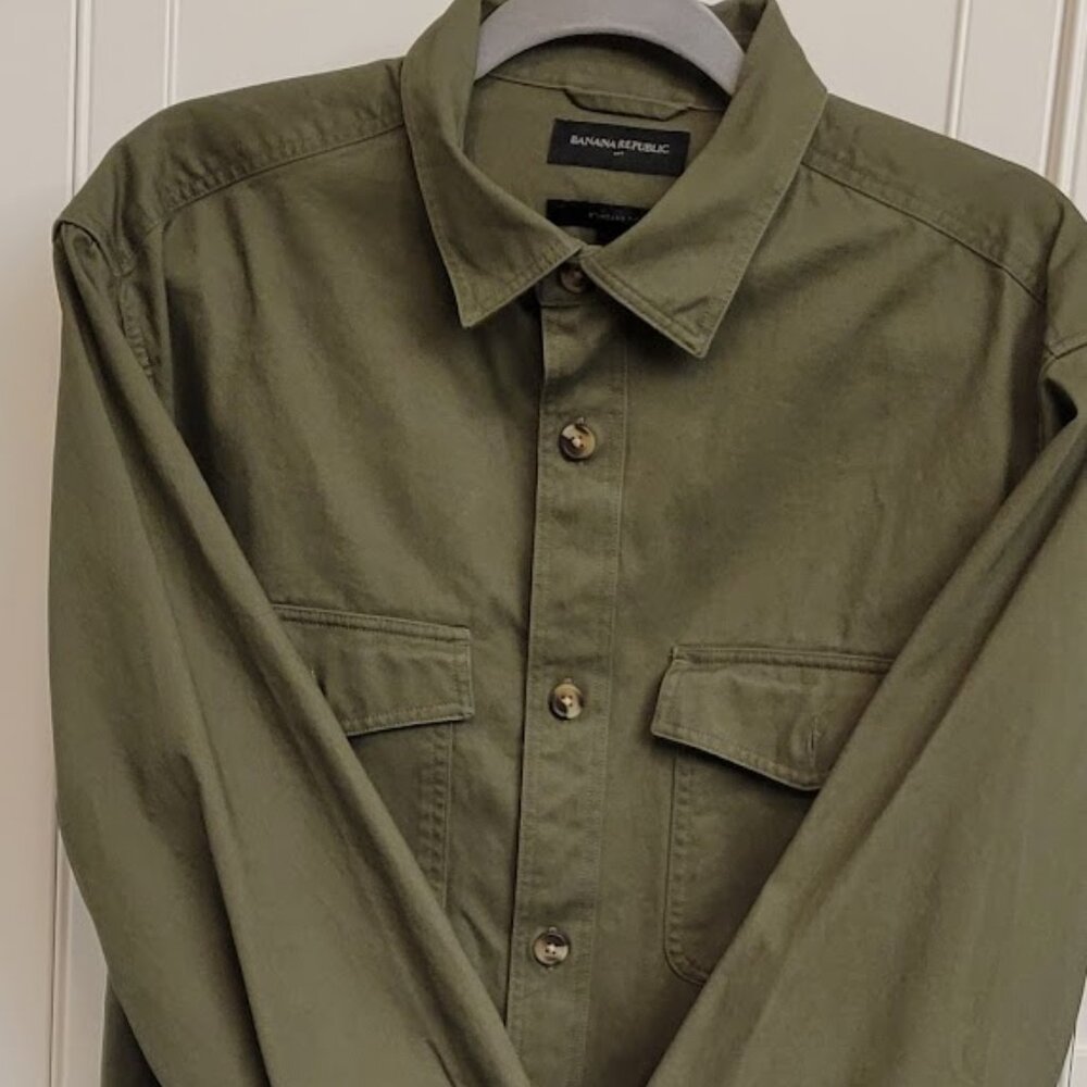 Men Banana Republic olive greenutility shirt XL Also Available In TAN